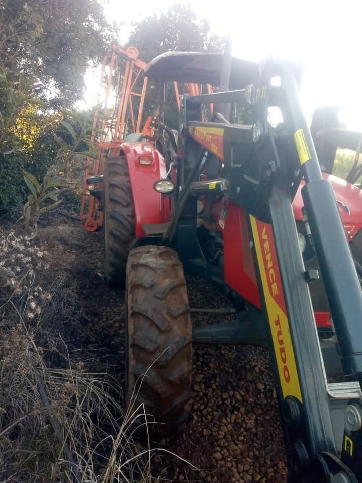 Massey Ferguson MF 4275 2011